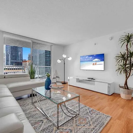 Lux 1 Bdr 1 Bth • Brickell • Pool & Ocean Views Apartment